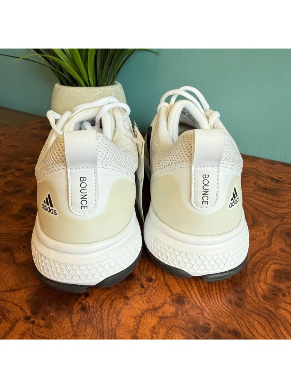Mens Adidas Size 9 Barricade Class B Tennis Shoe Model BY2919 White Black - Picture 10 of 11